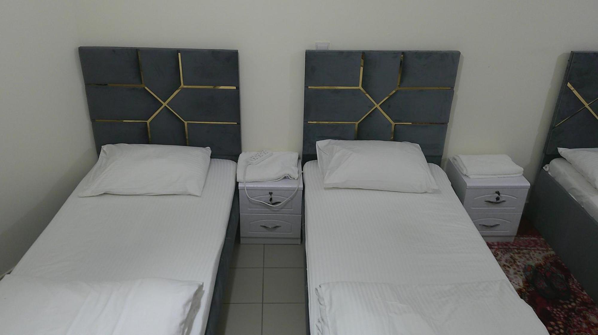 Ruby Star Hostel Dubai F2 Экстерьер фото