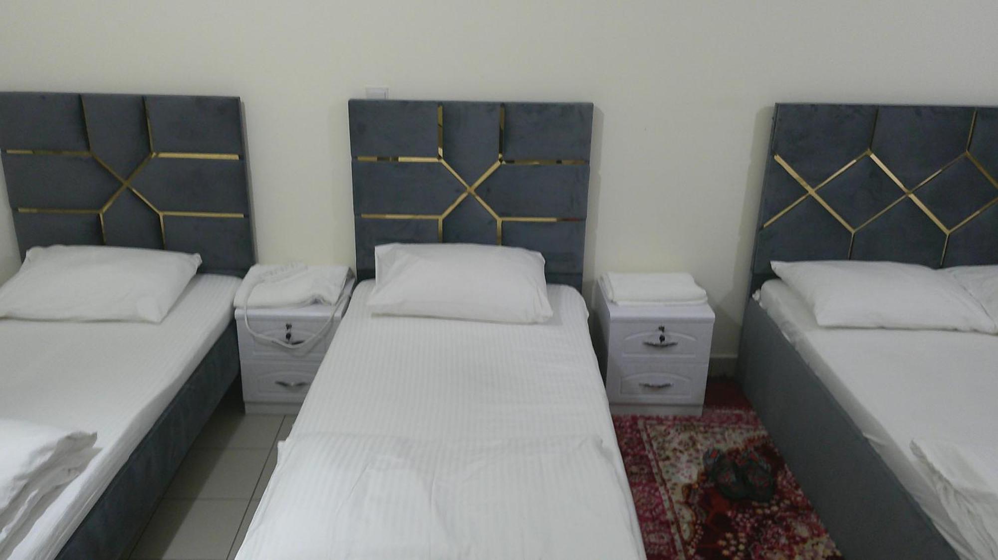 Ruby Star Hostel Dubai F2 Экстерьер фото