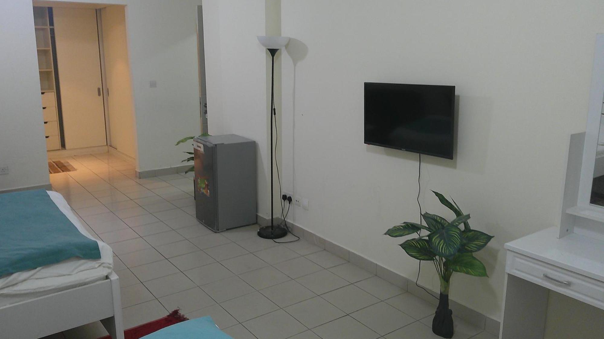 Ruby Star Hostel Dubai F2 Экстерьер фото